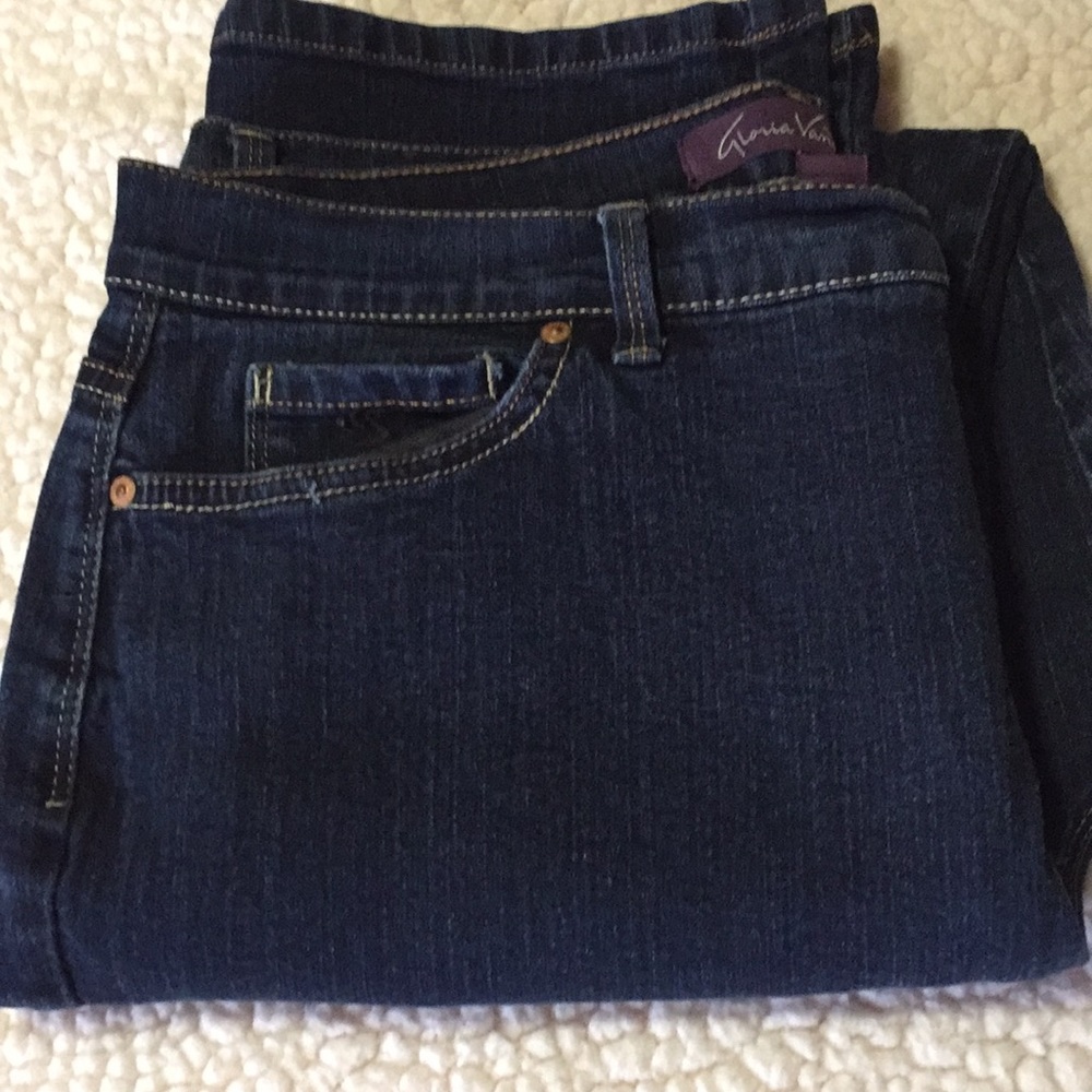 Jeans - Picture 6 of 6